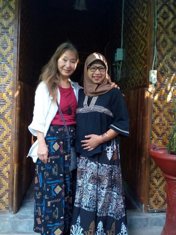 Glory Homestay Yogyakarta Buitenkant foto